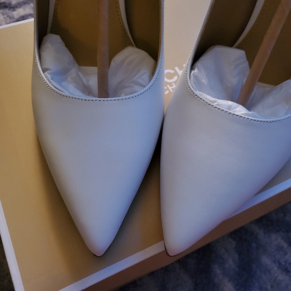 MICHAEL KORS Keke Pumps Leather Optic White NIB - Picture 5 of 6